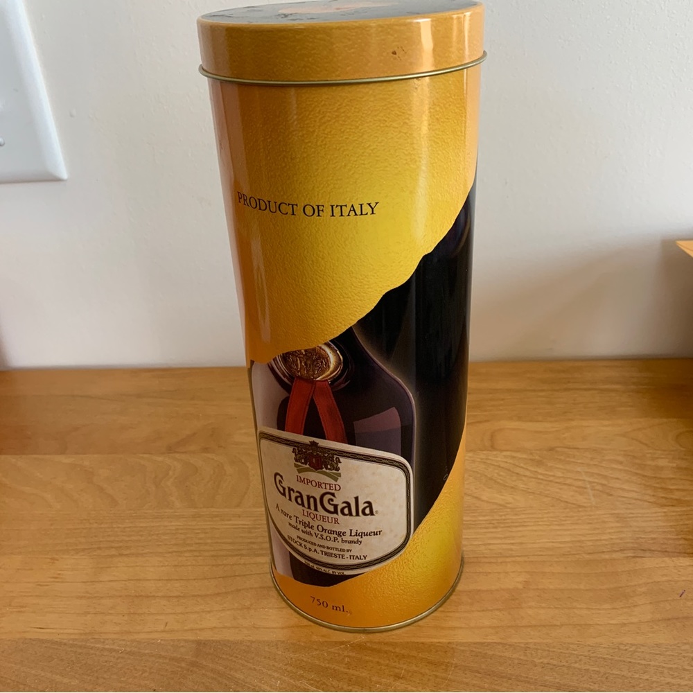 Free item: Gran Gala tin